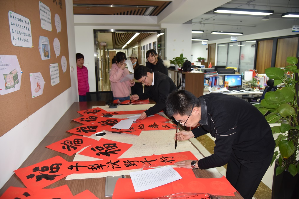 1612485417721041uSKH.jpg 大秦DSC_2780.JPG